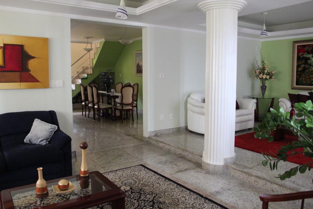 Casa, Castelo, 5 Quartos, 4 Vagas, 3 Suítes