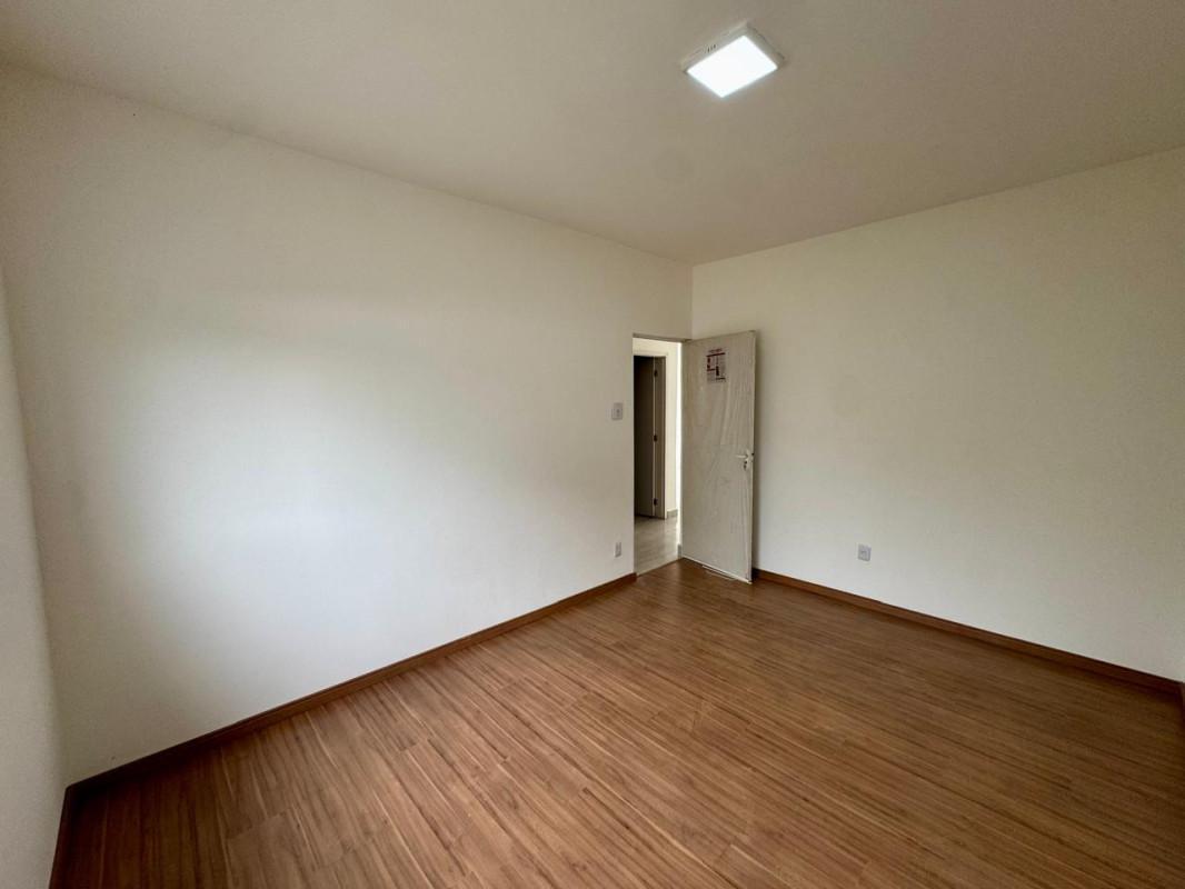 Casa, Santa Mônica, 4 Quartos, 2 Vagas, 1 Suíte