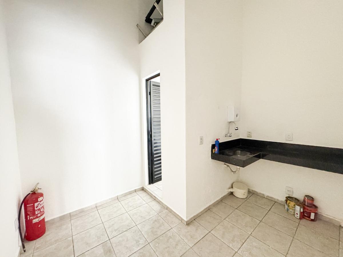 Andar, Castelo, 0 Quarto, 0 Vaga