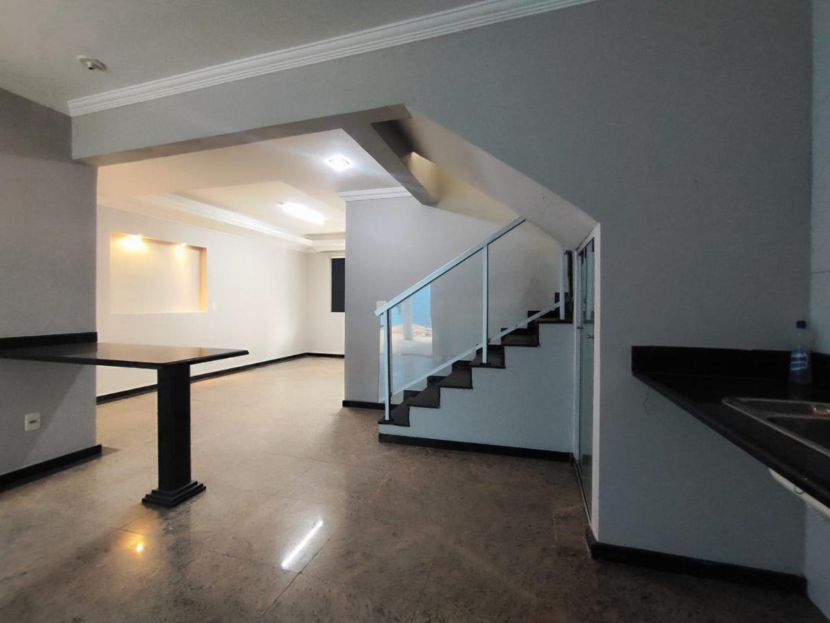 Casa, Nova Floresta, 3 Quartos, 2 Vagas, 1 Suíte