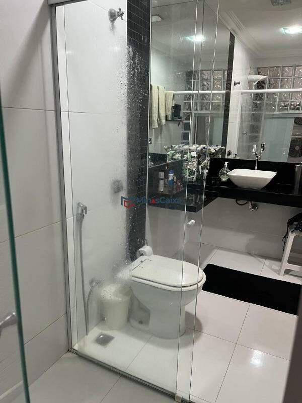 Apartamento, Serenata, 4 Quartos, 2 Vagas, 2 Suítes