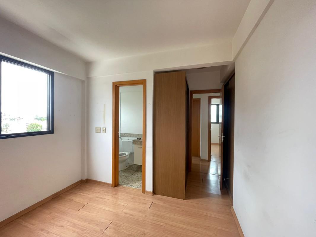 Apartamento, Sagrada Família, 3 Quartos, 1 Vaga, 1 Suíte