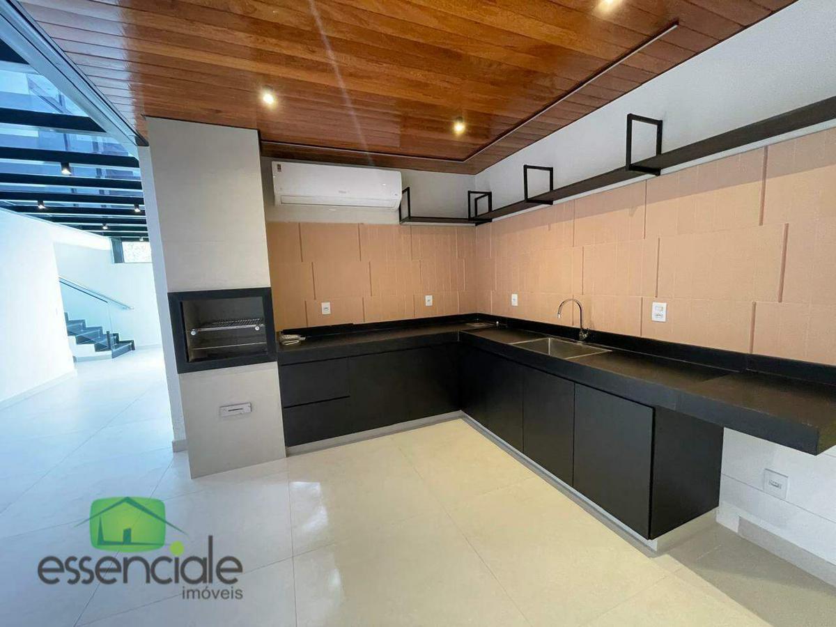 Apartamento, Centro, 3 Quartos, 6 Vagas, 2 Suítes