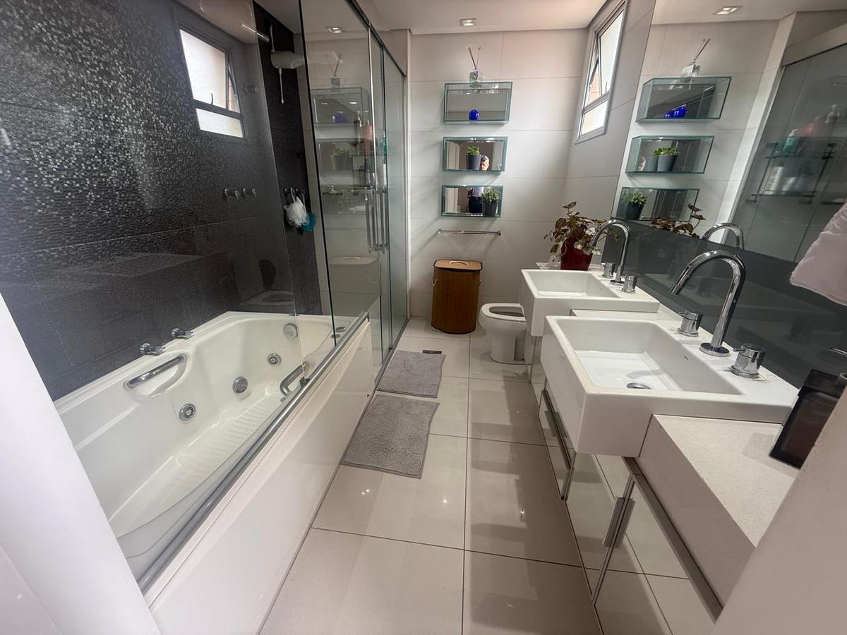 Cobertura, Palmares, 4 Quartos, 3 Vagas, 2 Suítes