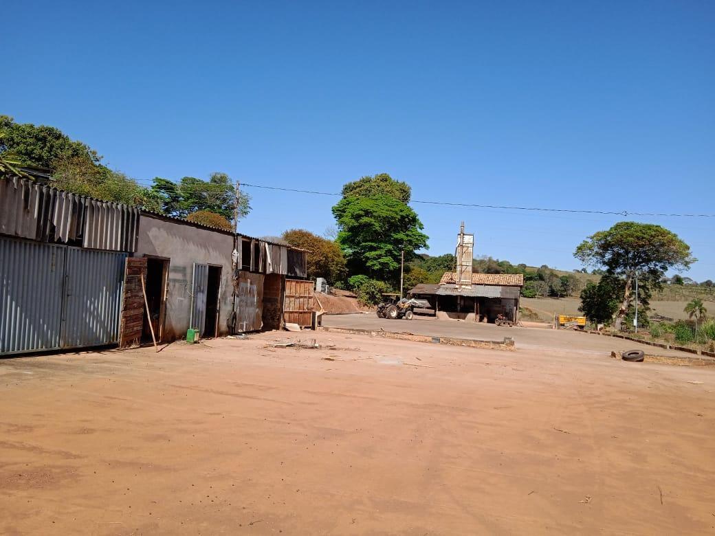 Fazenda, Zona Rural, 2 Quartos, 0 Vaga