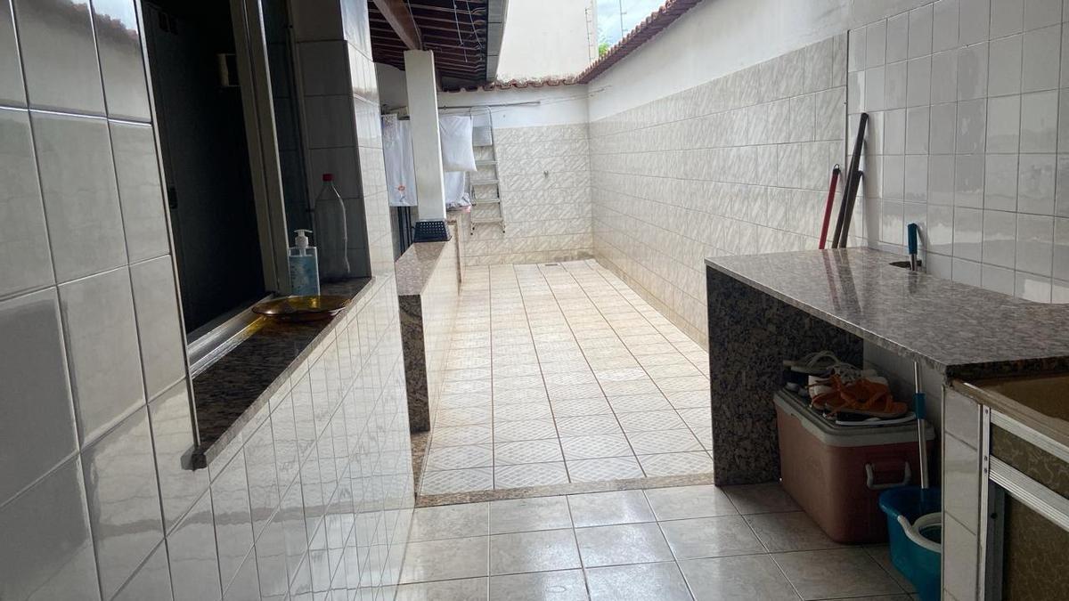 Andar, Cidade Nobre, 3 Quartos, 10 Vagas, 1 Suíte