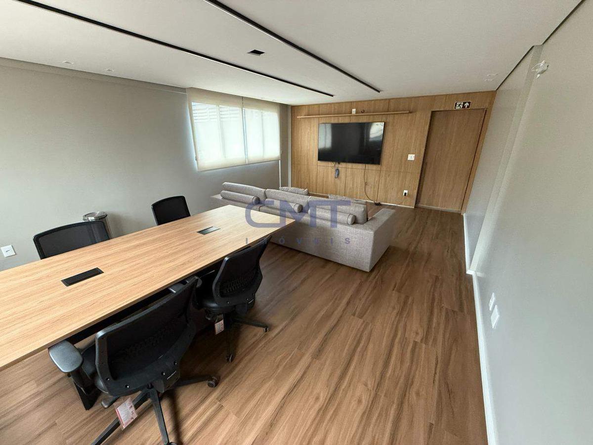 Apartamento, Funcionários, 2 Quartos, 2 Vagas, 1 Suíte