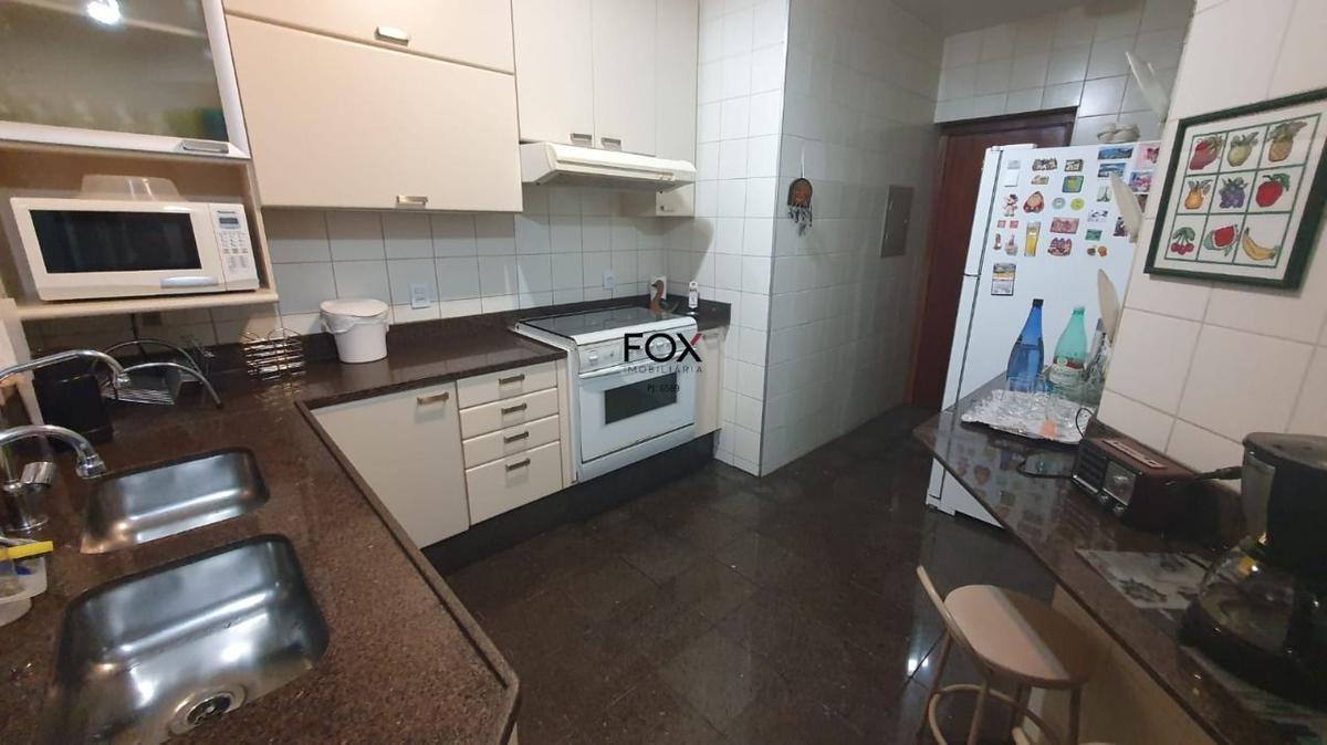 Apartamento, São Pedro, 4 Quartos, 2 Vagas, 2 Suítes