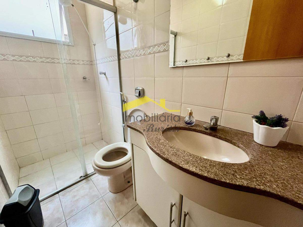 Apartamento, Estoril, 3 Quartos, 2 Vagas, 1 Suíte