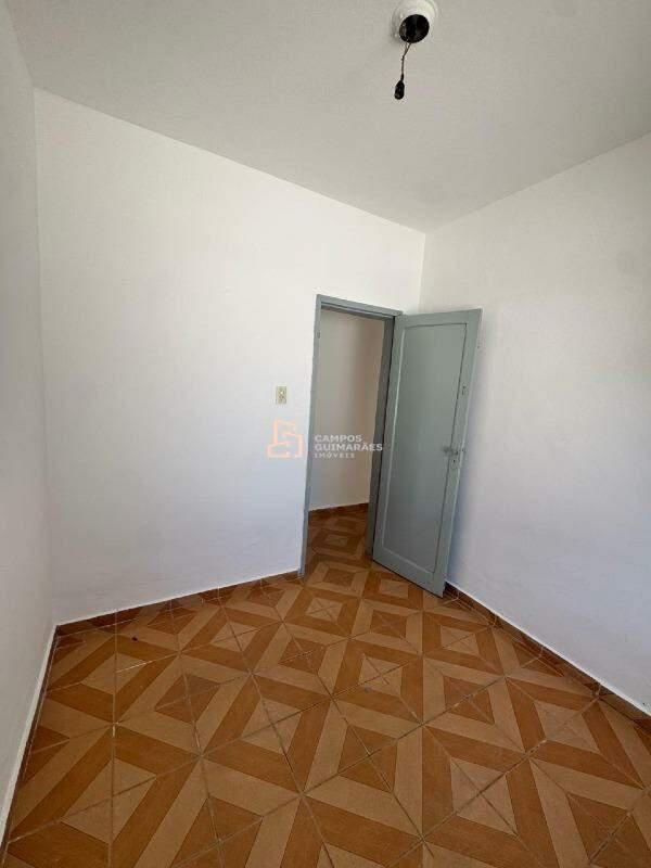 Casa, Milionários, 2 Quartos, 1 Vaga