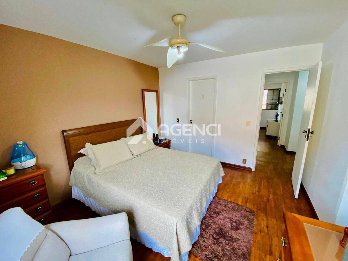 Casa, Bandeirantes (pampulha), 4 Quartos, 0 Vaga, 1 Suíte