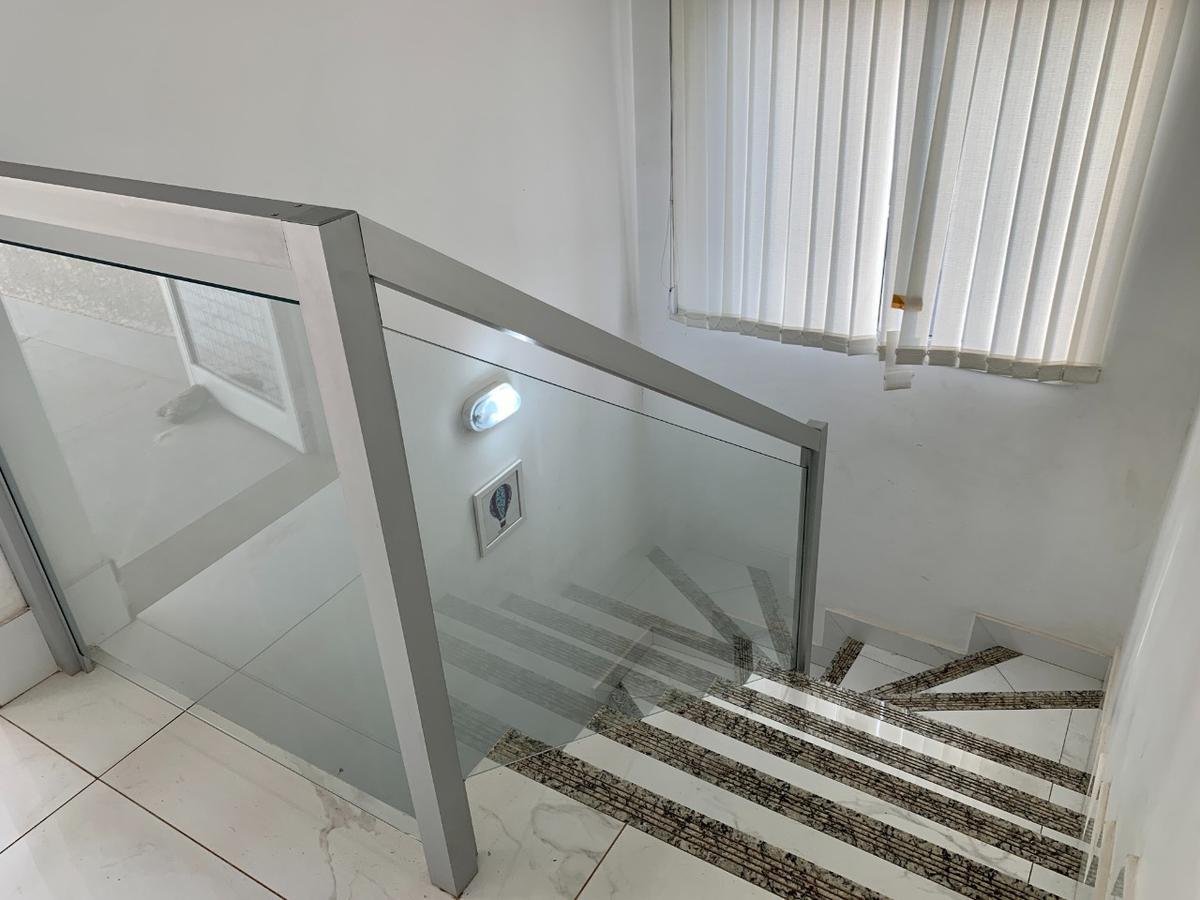 Cobertura, Cabral, 2 Quartos, 2 Vagas, 1 Suíte