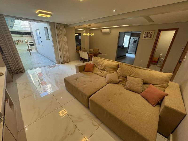 Apartamento, Sagrada Família, 4 Quartos, 2 Vagas, 4 Suítes