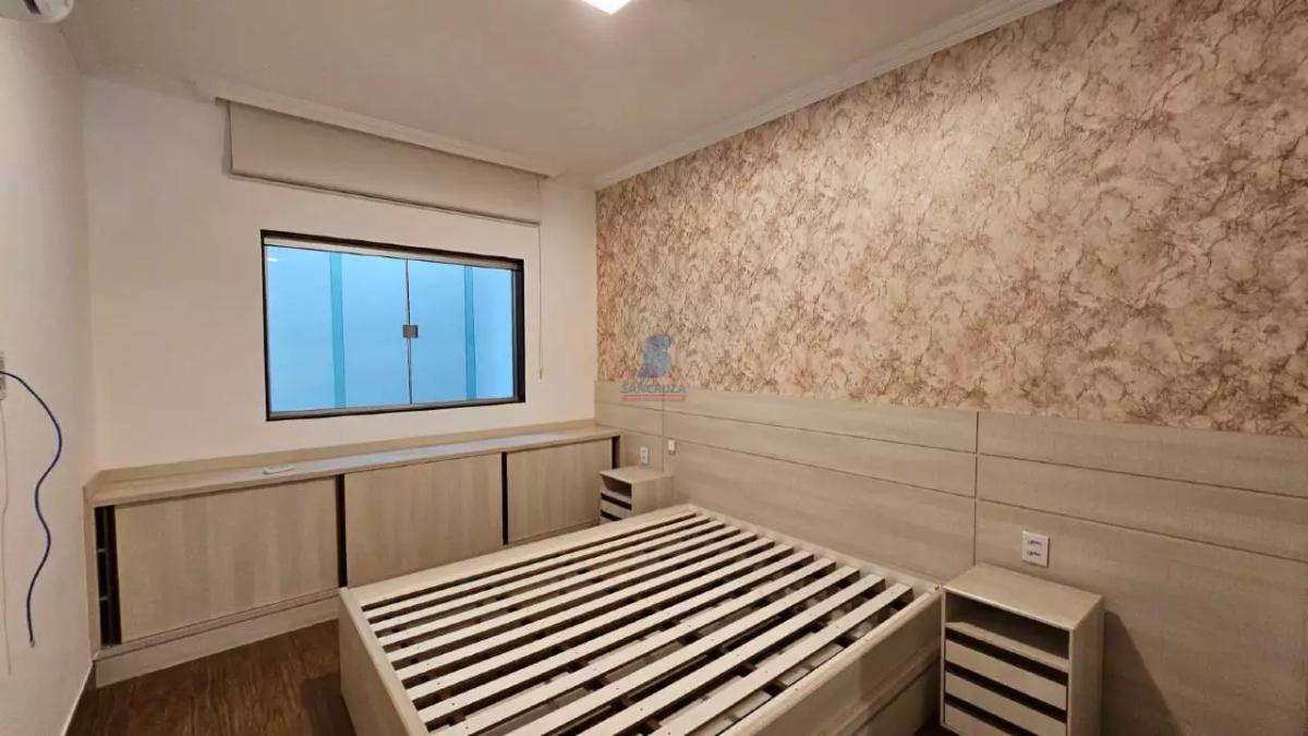 Casa, Fonte Grande, 4 Quartos, 8 Vagas, 1 Suíte