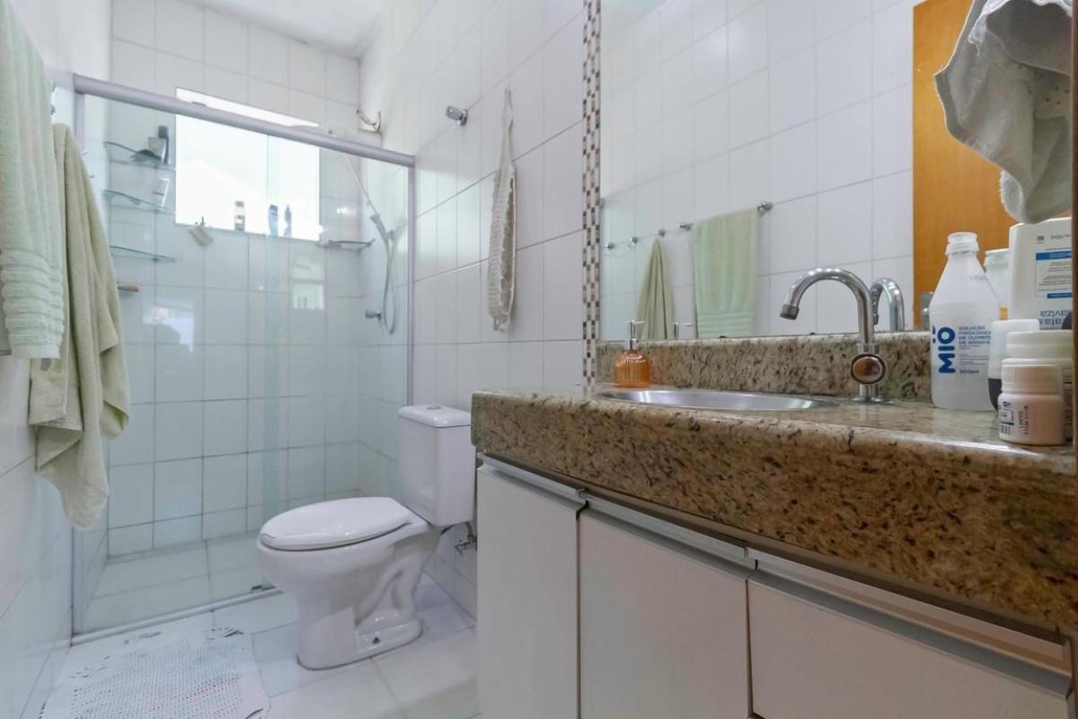 Casa, Santa Terezinha, 4 Quartos, 4 Vagas, 1 Suíte