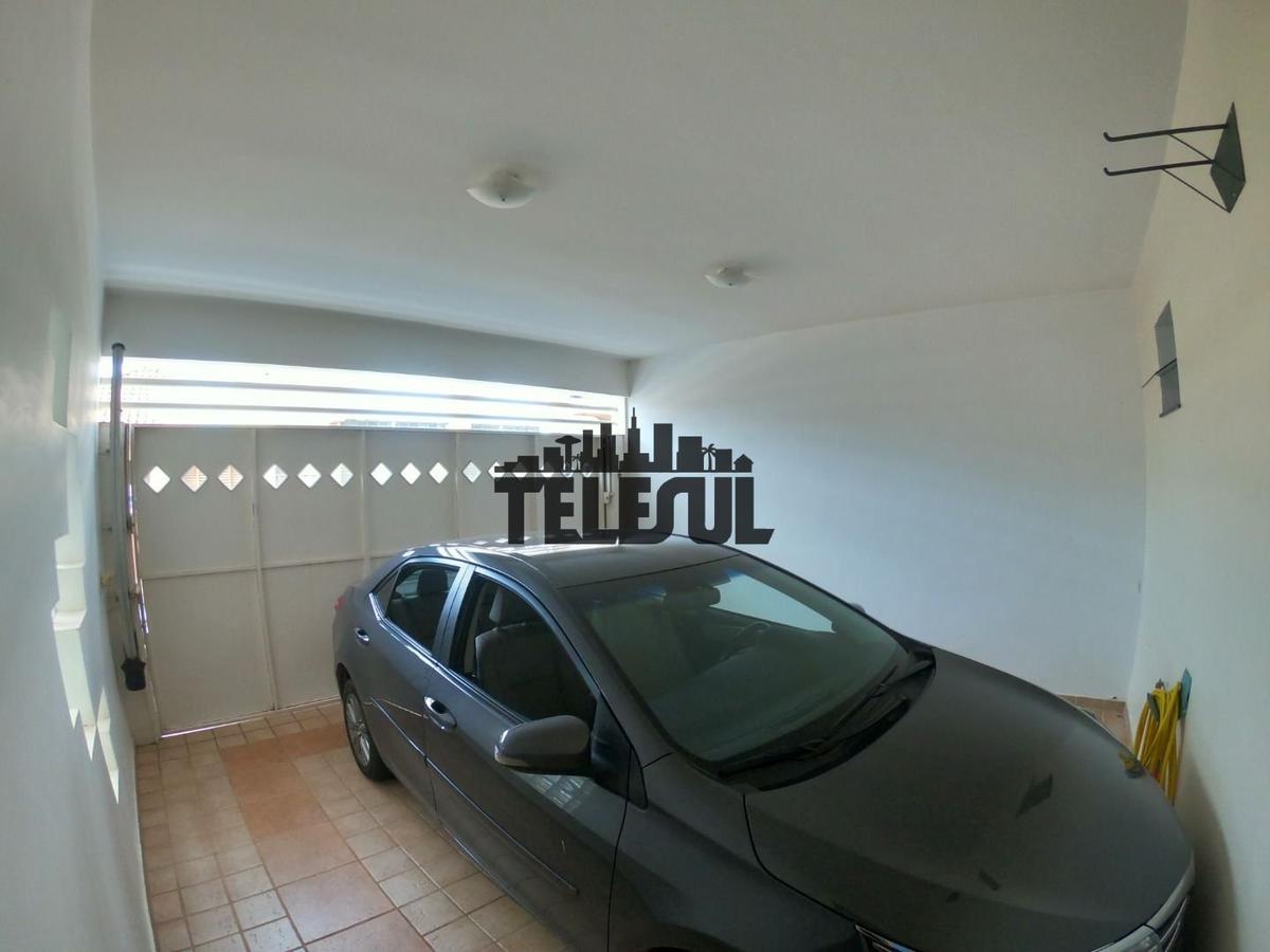 Casa, Centro, 3 Quartos, 2 Vagas, 1 Suíte