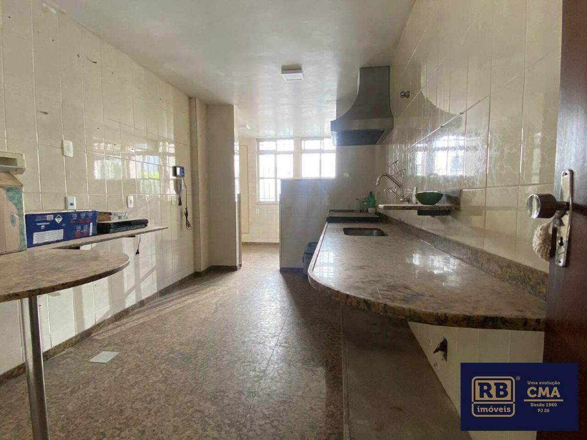 Apartamento, Funcionários, 4 Quartos, 2 Vagas, 1 Suíte