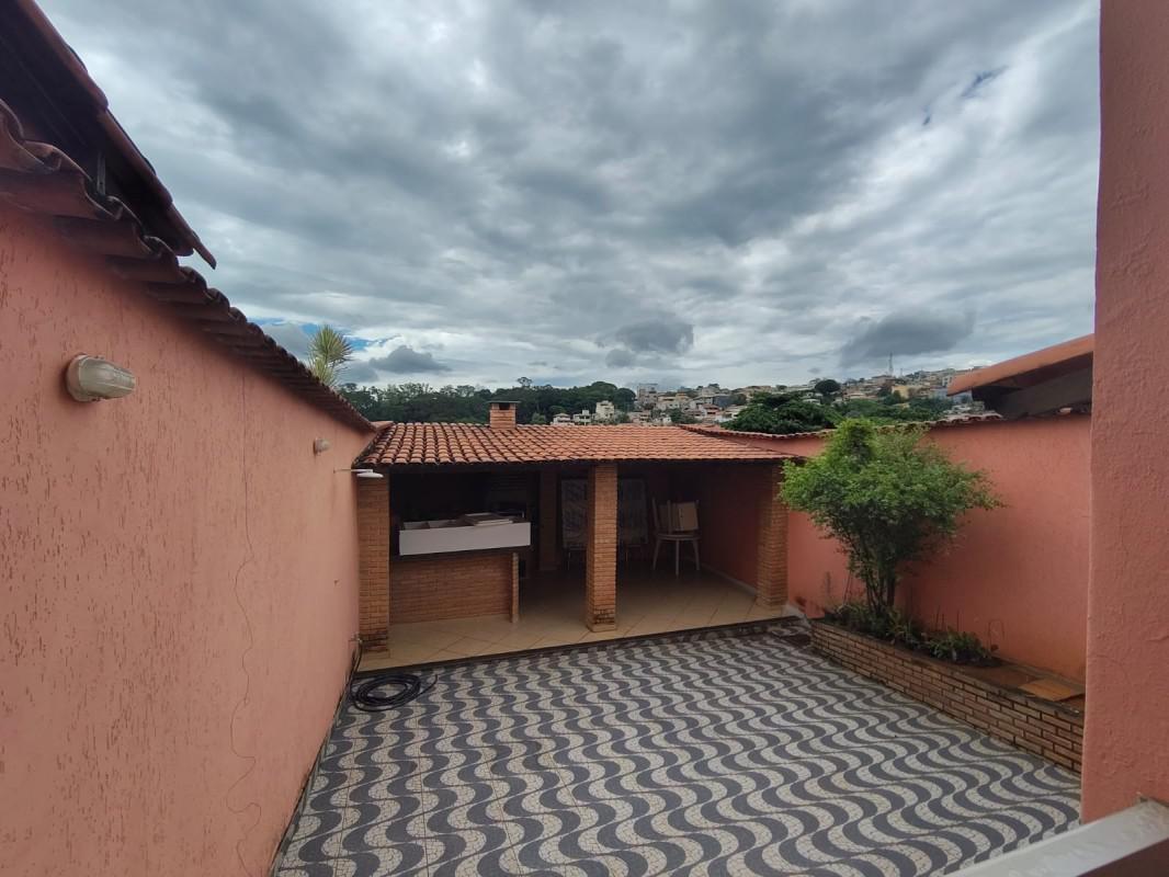 Casa, Conjunto Minascaixa, 3 Quartos, 2 Vagas, 1 Suíte