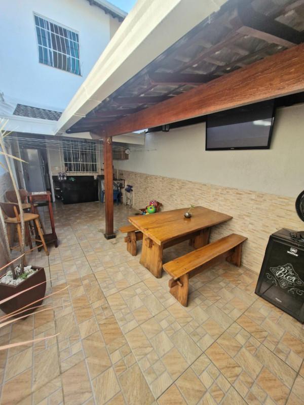 Casa, Vale das Amendoeiras, 2 Quartos, 1 Vaga