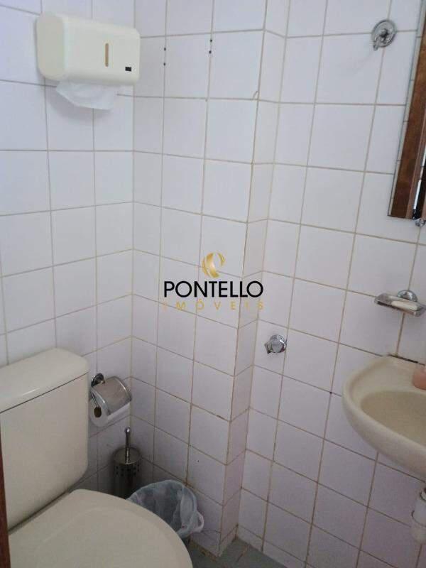 Sala, Centro, 0 Quarto, 1 Vaga