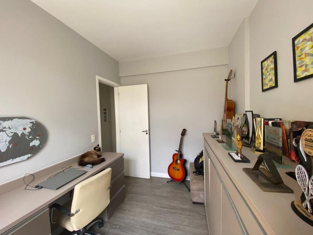 Apartamento, Serrano, 3 Quartos, 2 Vagas, 1 Suíte