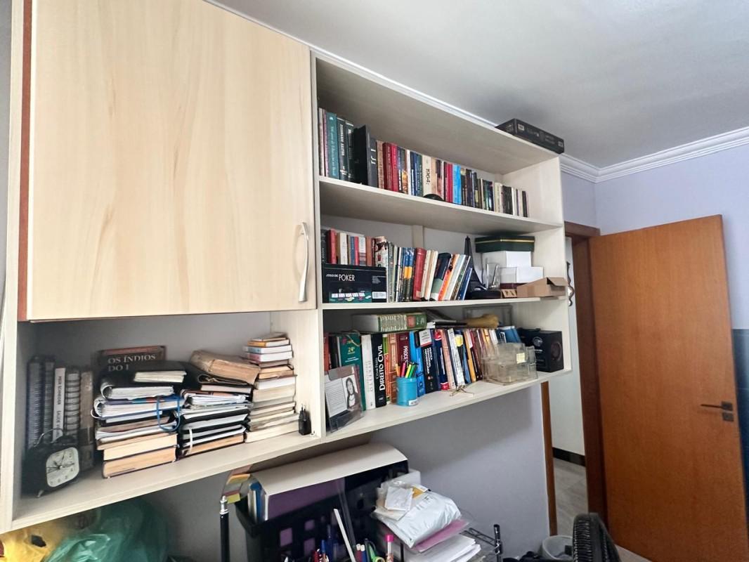 Casa, Fernão Dias, 3 Quartos, 2 Vagas, 1 Suíte