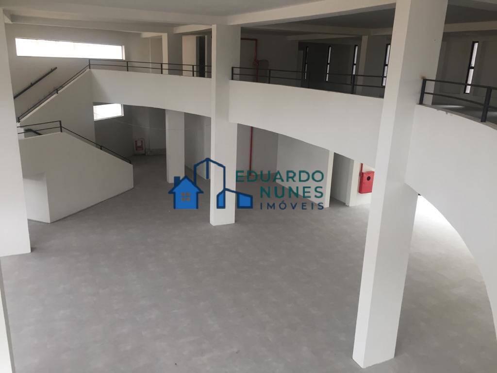 Prédio, Floresta, 0 Quarto, 25 Vagas