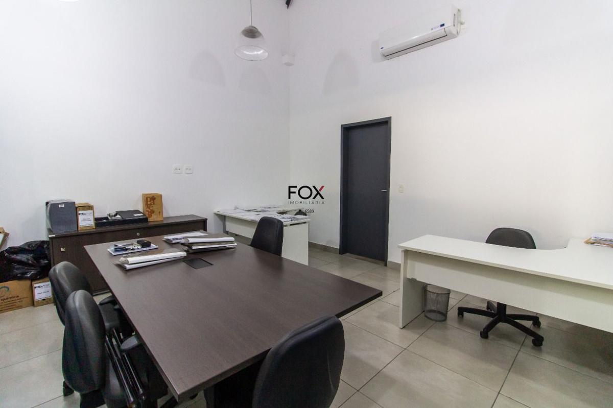 Sala, Estoril, 0 Quarto, 4 Vagas