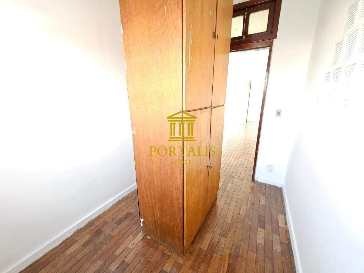 Apartamento, Floresta, 2 Quartos, 0 Vaga