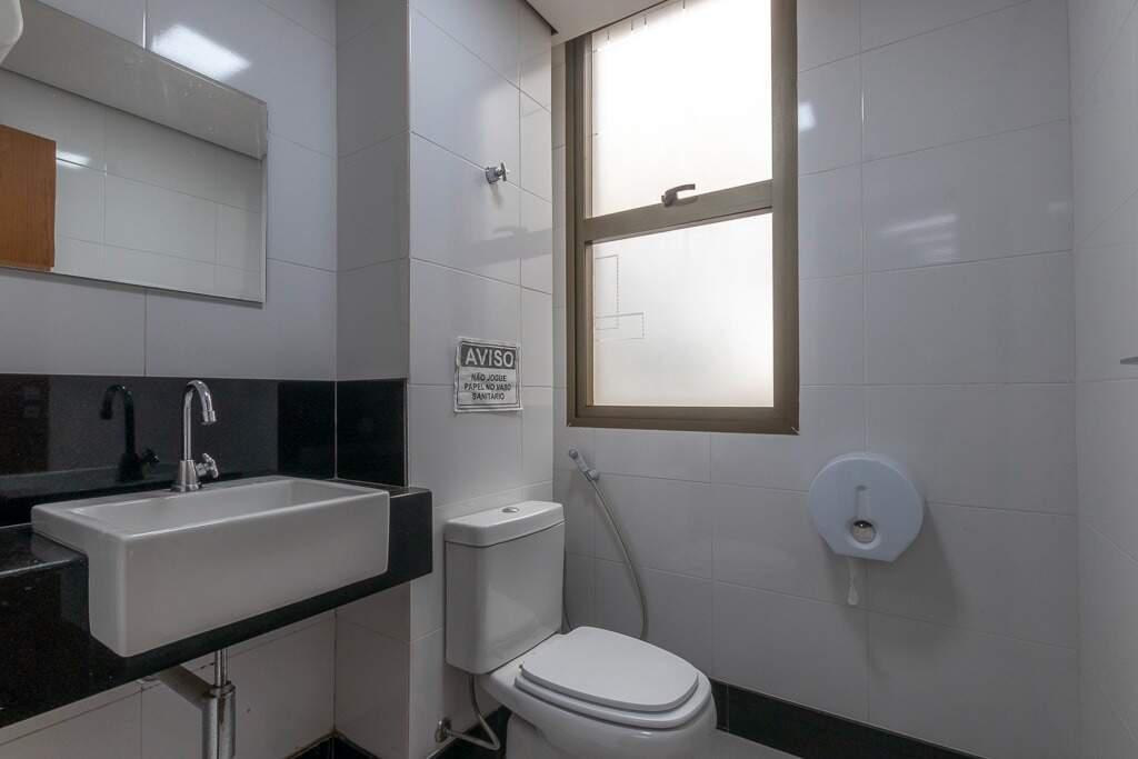 Sala, Vila da Serra, 0 Quarto, 9 Vagas