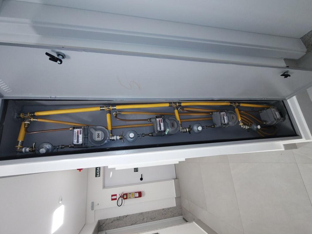 Apartamento, Sagrada Família, 3 Quartos, 2 Vagas, 1 Suíte