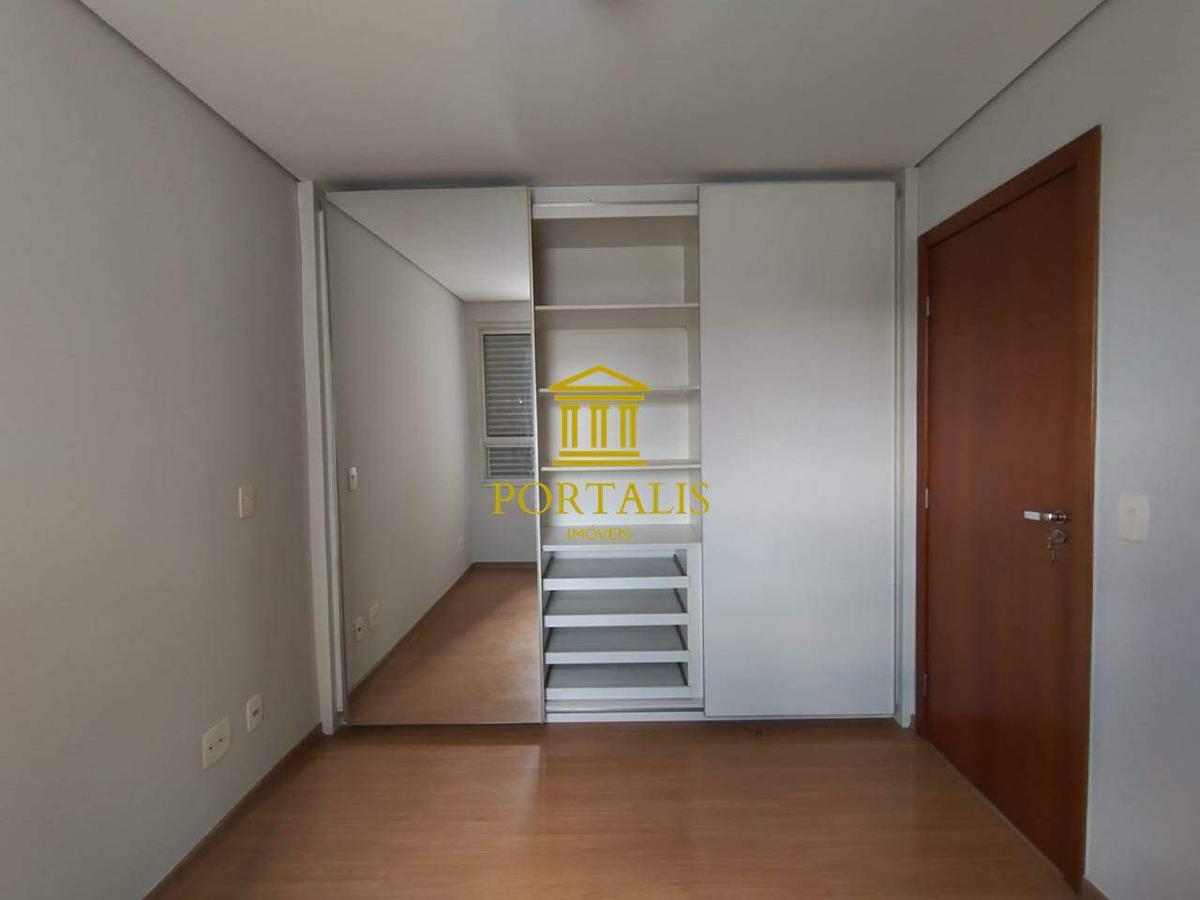 Apartamento, Floresta, 3 Quartos, 1 Vaga, 1 Suíte
