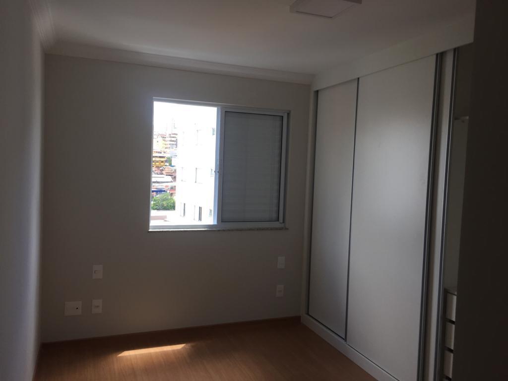 Apartamento, Sagrada Família, 3 Quartos, 2 Vagas, 2 Suítes
