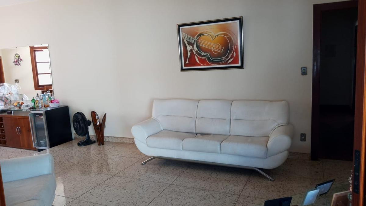 Casa, São Luiz (pampulha), 4 Quartos, 10 Vagas, 1 Suíte