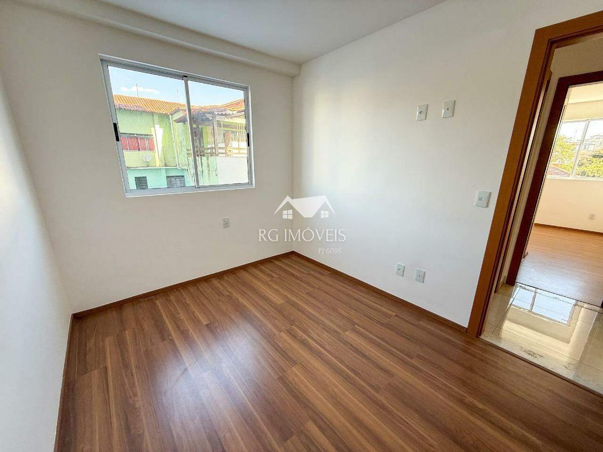 Apartamento, Miramar (barreiro), 2 Quartos, 1 Vaga, 1 Suíte