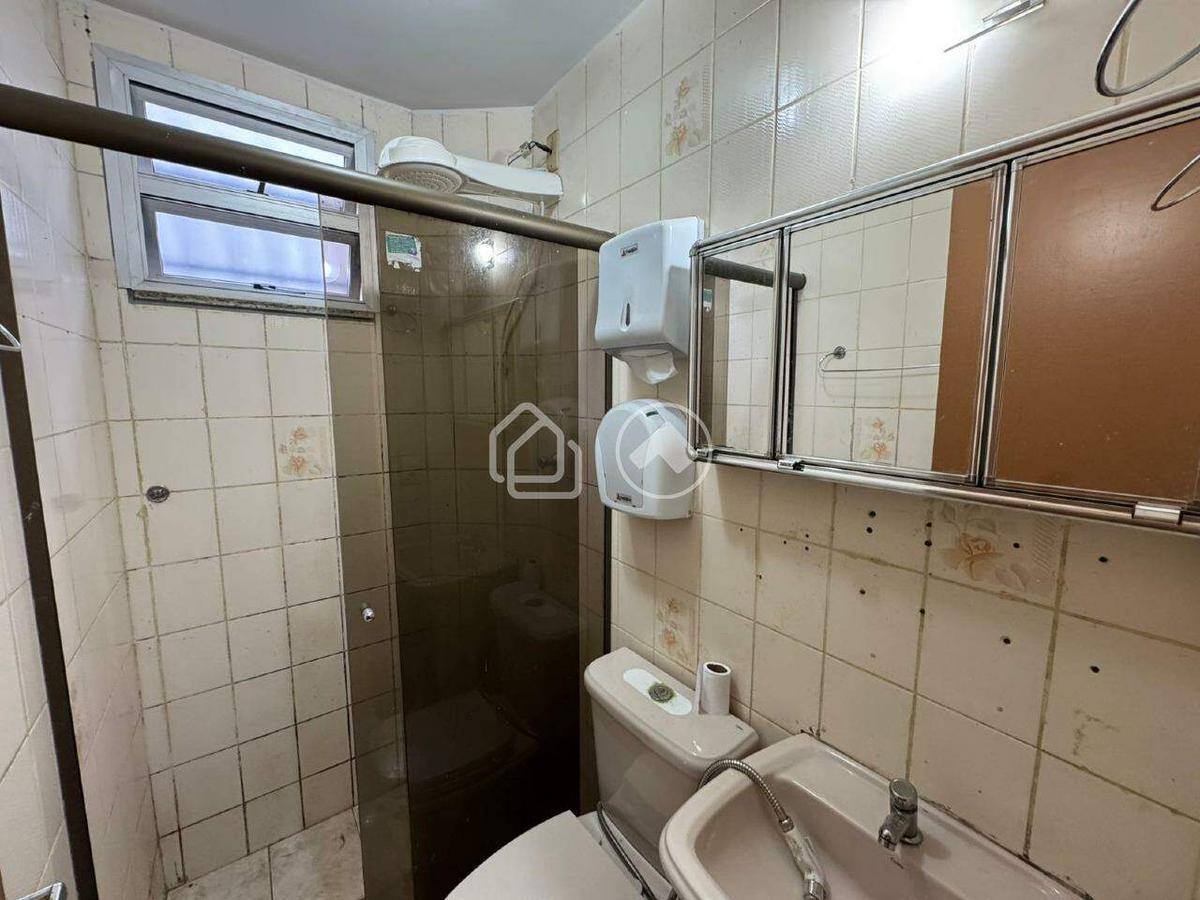 Apartamento, Estoril, 2 Quartos, 1 Vaga