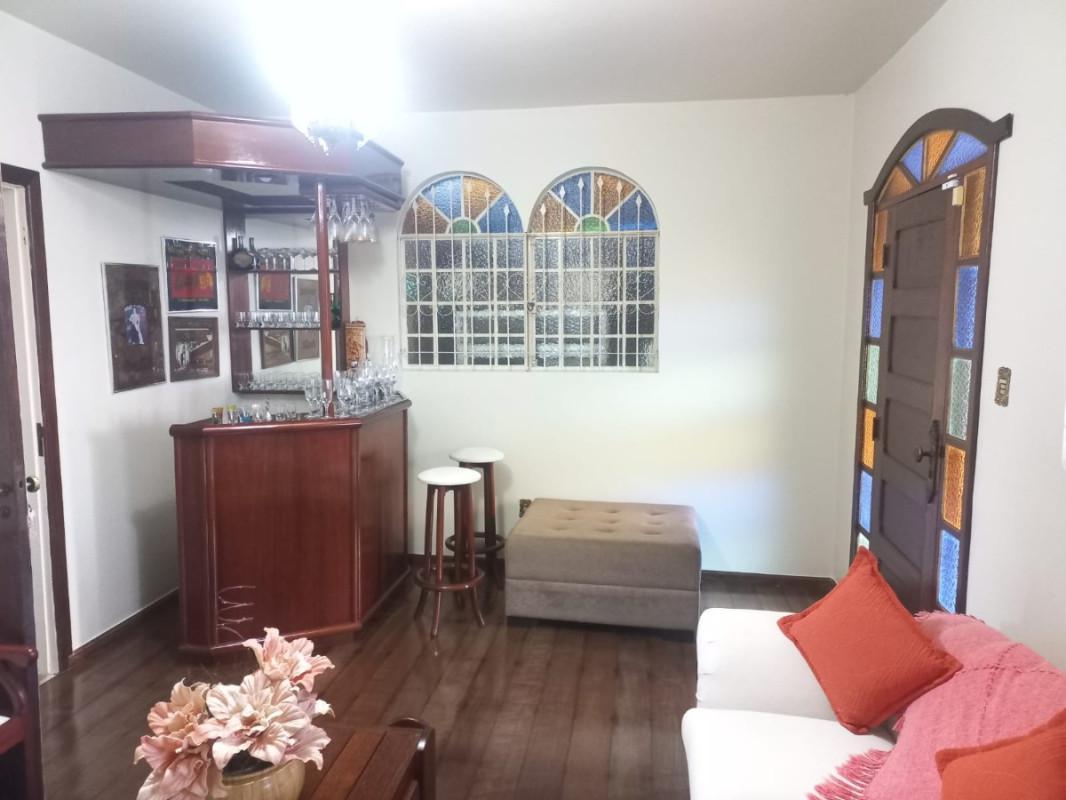 Casa, Planalto, 4 Quartos, 4 Vagas, 1 Suíte