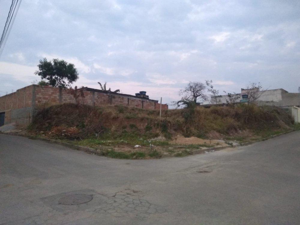 Lote, Santo Antônio, 0 Quarto, 0 Vaga