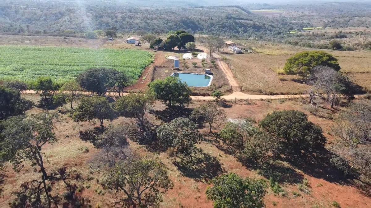 Fazenda, Centro, 3 Quartos, 0 Vaga