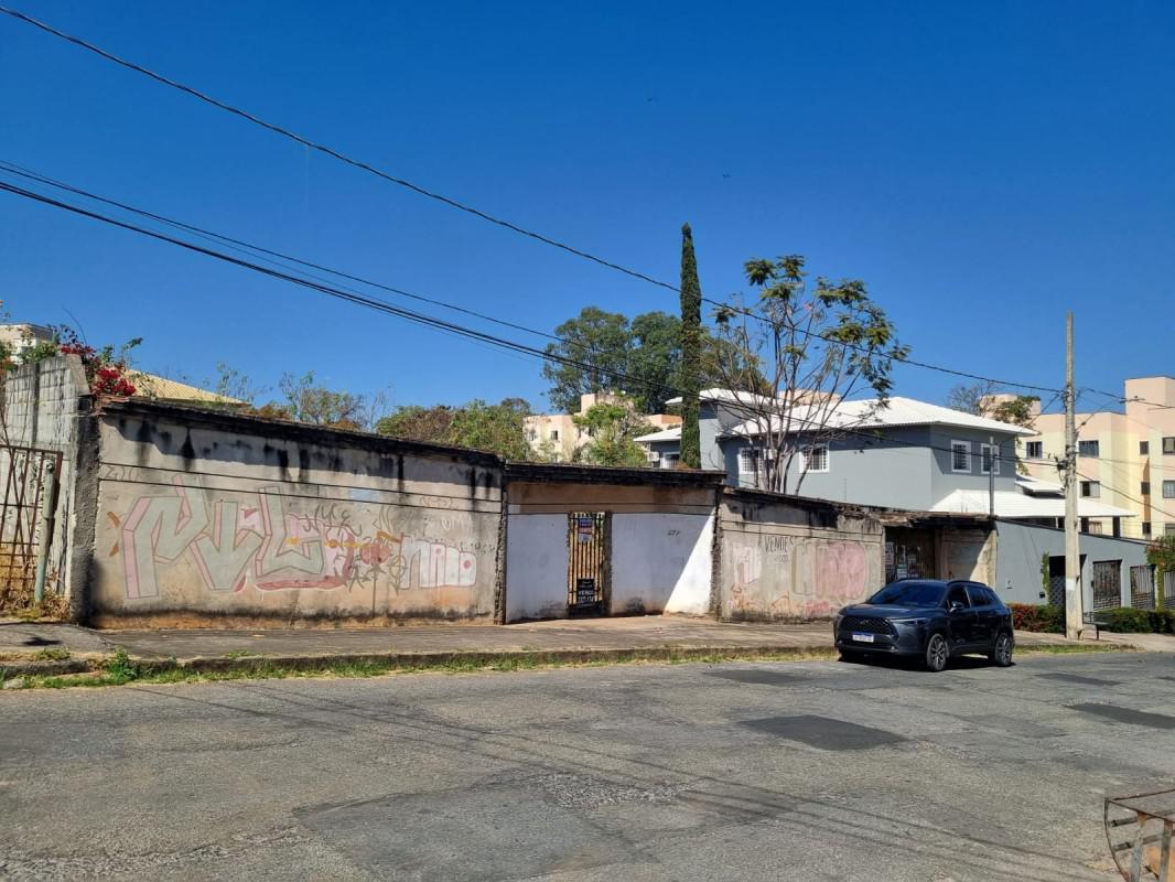Lote, Bandeirantes (pampulha), 0 Quarto, 0 Vaga