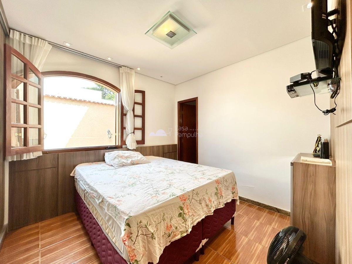 Casa, Itapoã, 4 Quartos, 6 Vagas, 1 Suíte