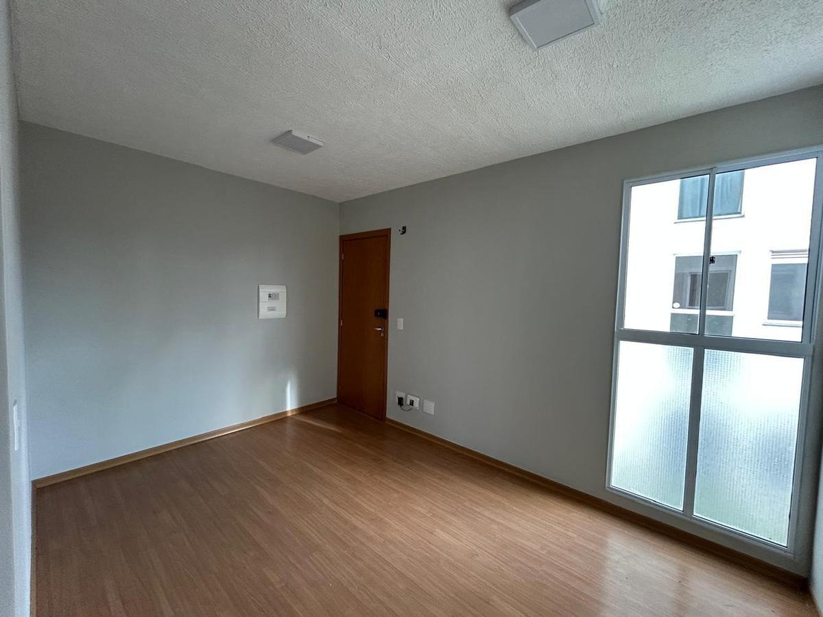 Apartamento, Três Barras, 2 Quartos, 1 Vaga