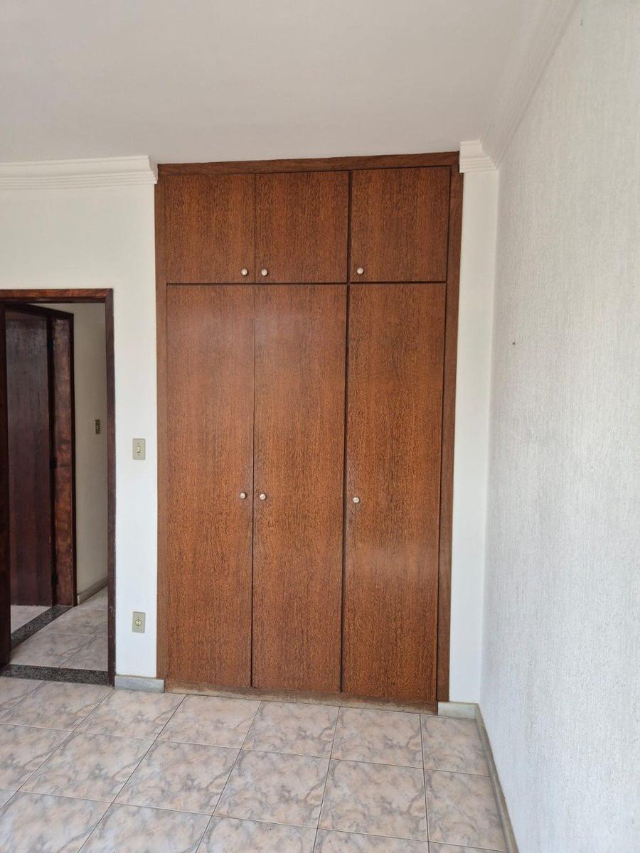 Apartamento, Ana Lúcia, 5 Quartos, 2 Vagas, 1 Suíte