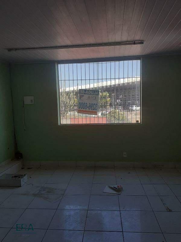 Sala, Centro, 0 Quarto, 0 Vaga