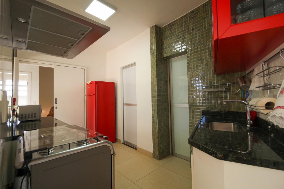 Casa, Vila Clóris, 4 Quartos, 3 Vagas, 1 Suíte