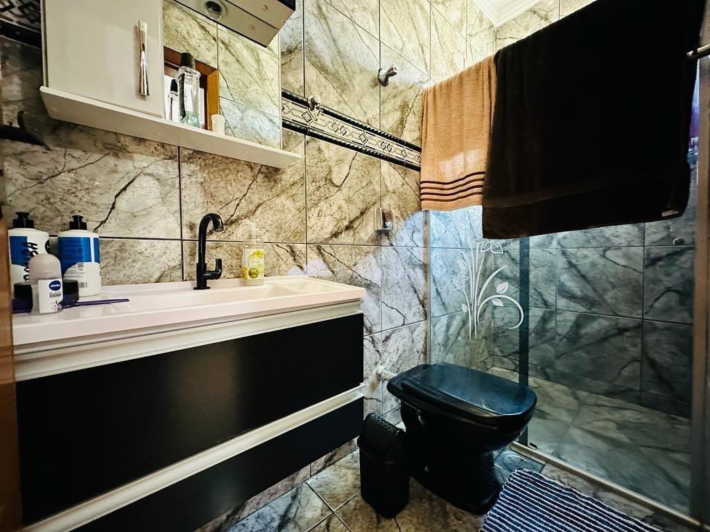 Casa, Piratininga (venda Nova), 4 Quartos, 8 Vagas, 1 Suíte