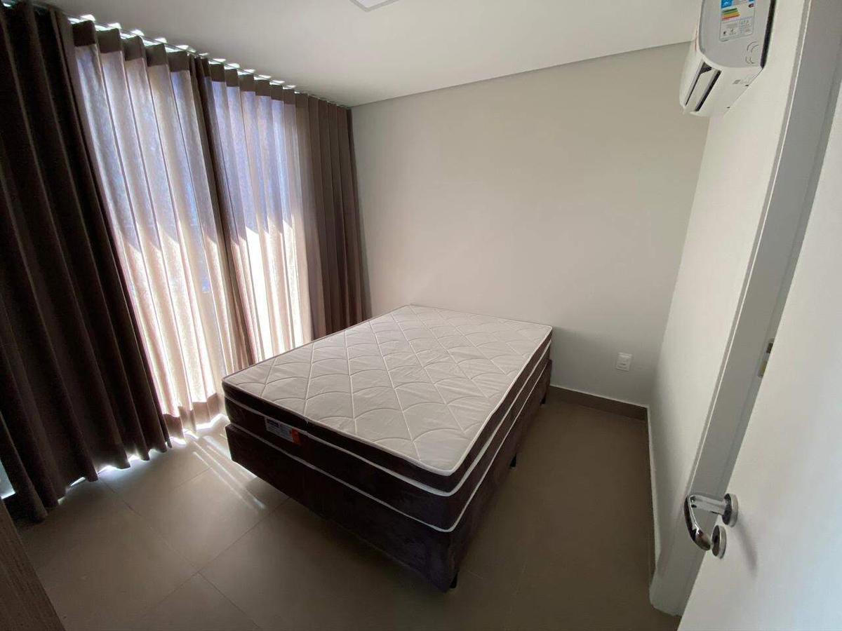 Cobertura, Estoril, 1 Quarto, 2 Vagas, 1 Suíte