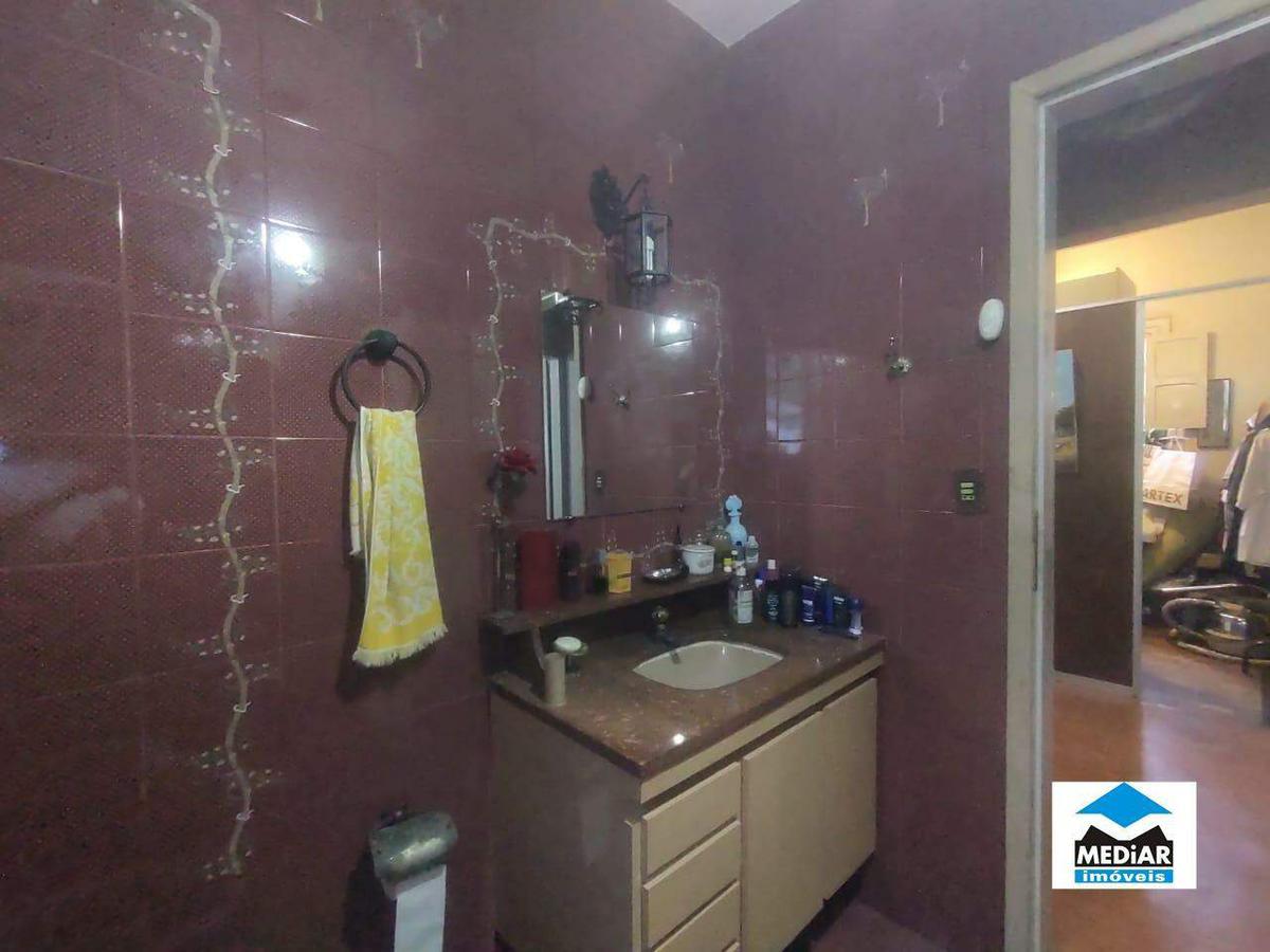 Casa, Floresta, 4 Quartos, 3 Vagas, 1 Suíte
