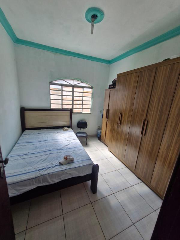 Casa, Vila Cristina, 2 Quartos, 1 Vaga, 1 Suíte