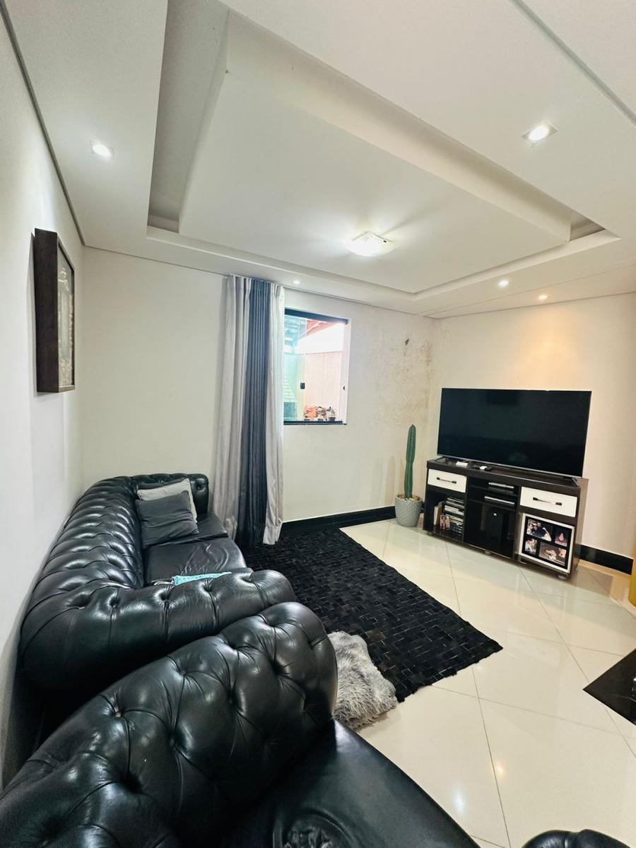 Casa, Masterville, 3 Quartos, 4 Vagas, 1 Suíte